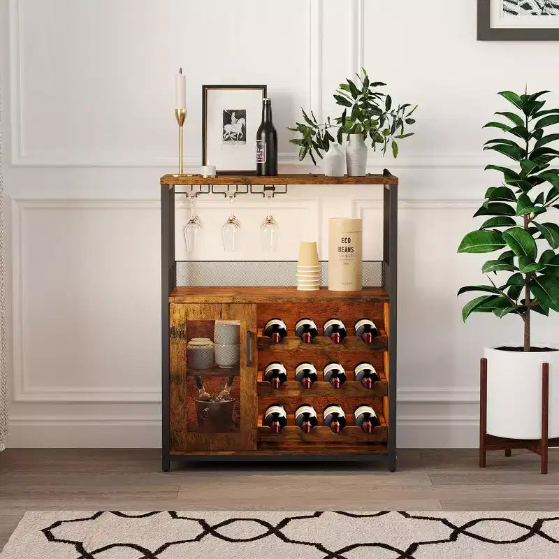 Meuble Bar à Vin Élégant à 3 Niveaux avec Casier à Bouteilles et Rangement, Buffet avec Porte-Verres et Porte en Maille, Idéal pour la Cuisine, le Salon et le Bar