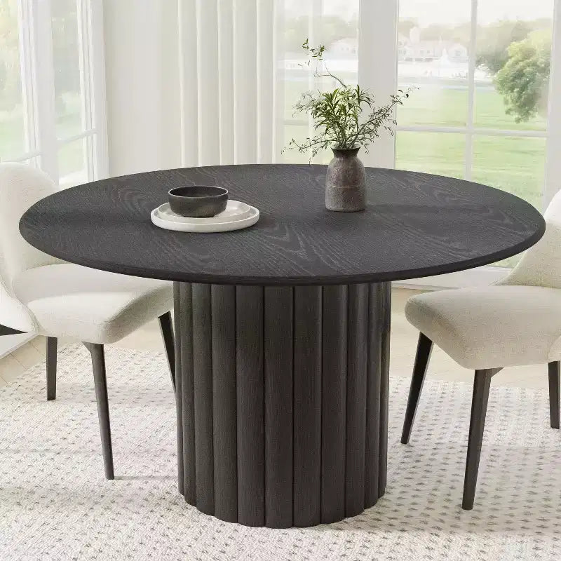 Table à manger ronde en bois de 52 po pour 4-6 personnes, noire - Plateau Arc-Edge et piédestal cannelé