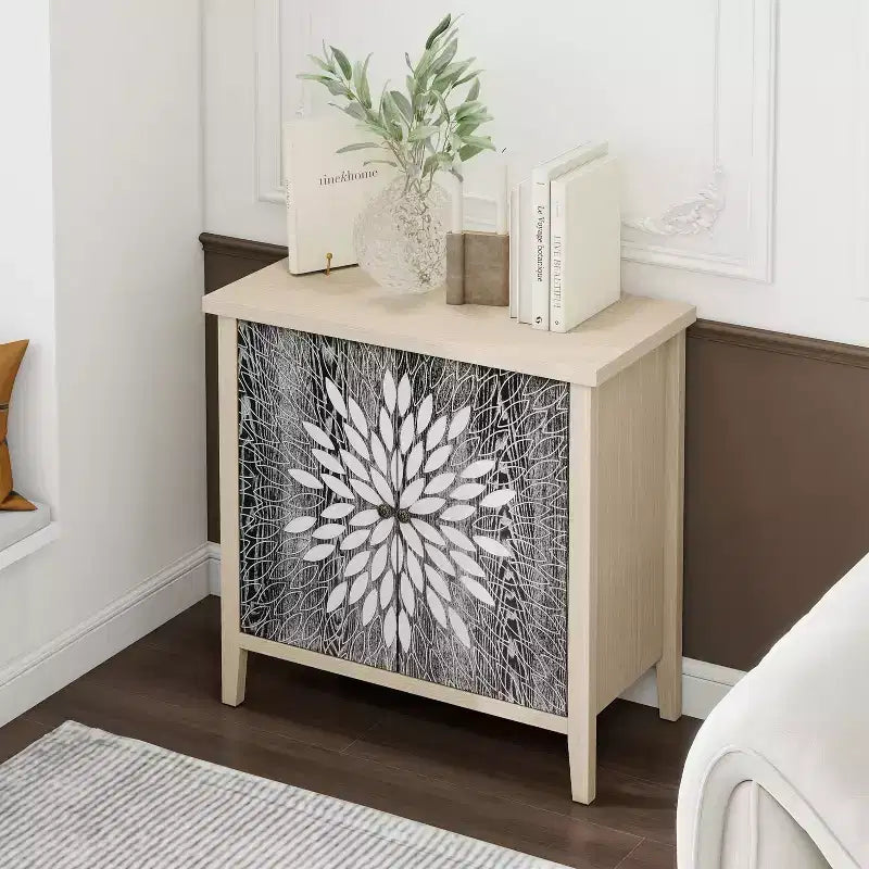 Meuble d'appoint moderne avec quatre portes à motifs sculptés, Armoire de rangement pour la cuisine, la salle à manger, l'entrée