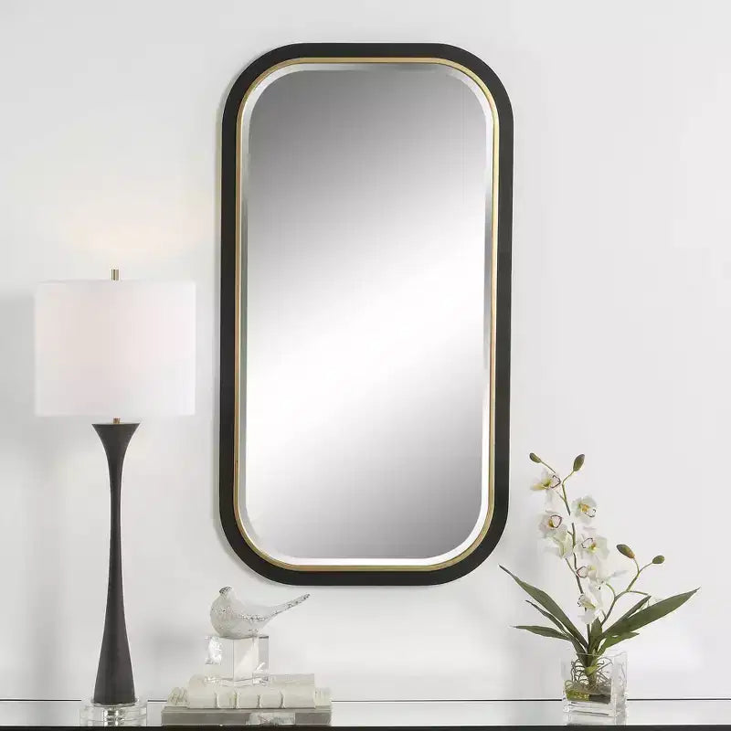 Miroir mural rectangulaire moderne, noir satiné avec bord intérieur feuille d'or, 23"x43"