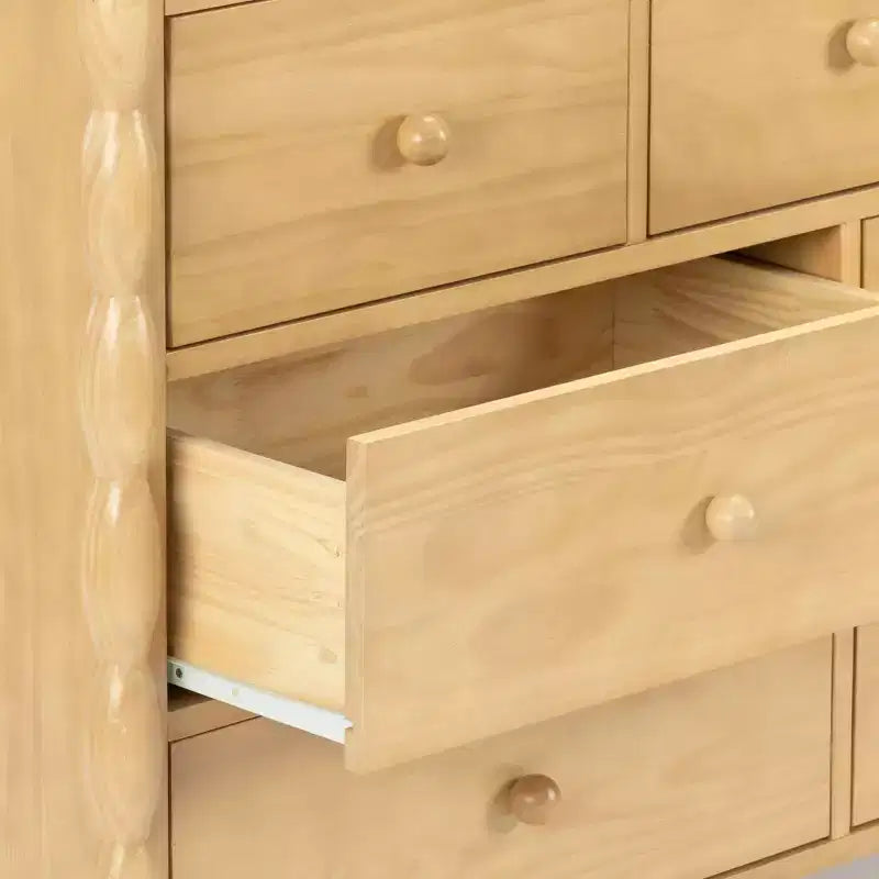 Commode enfant à 7 tiroirs avec pieds tournés