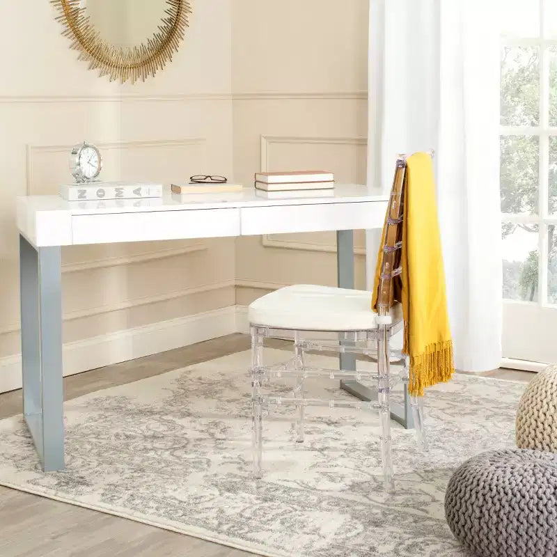 Bureau contemporain avec tiroirs, plateau laqué blanc et piètement en fer gris
